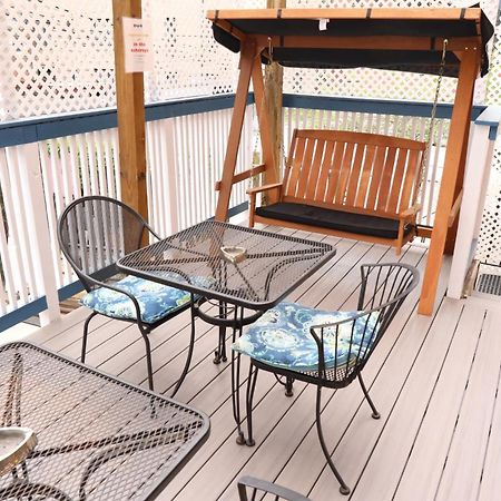 Duo Housing (Adults Only) Vandrarhem Washington Exteriör bild