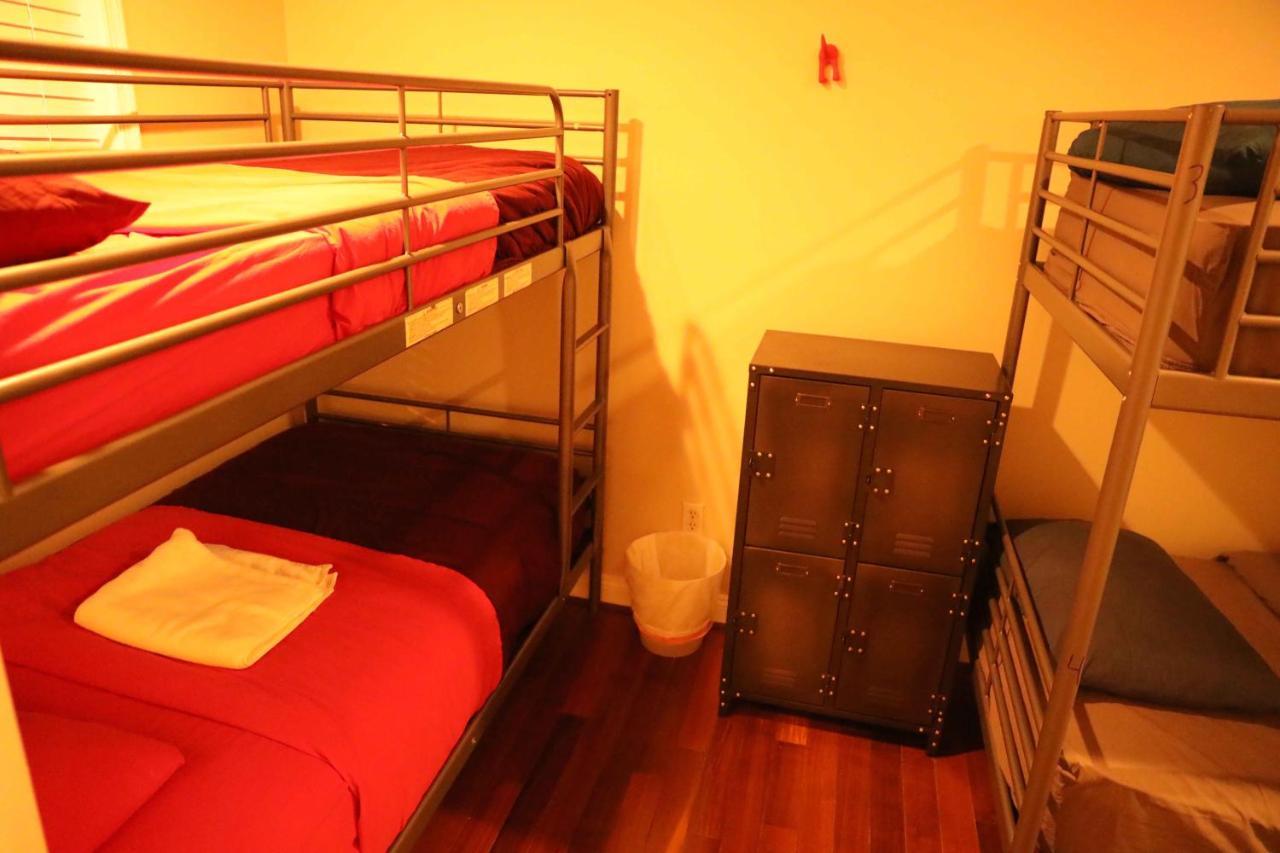 Duo Housing (Adults Only) Vandrarhem Washington Exteriör bild